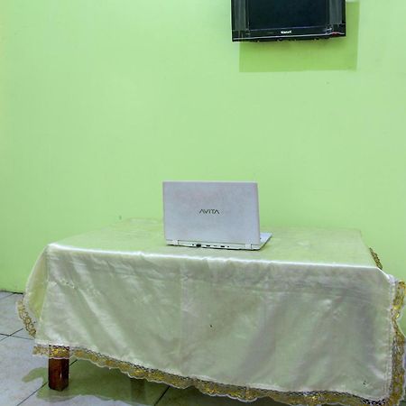 Hotel Oyo 92467 Cahyo Kost 1 Semarang Zewnętrze zdjęcie
